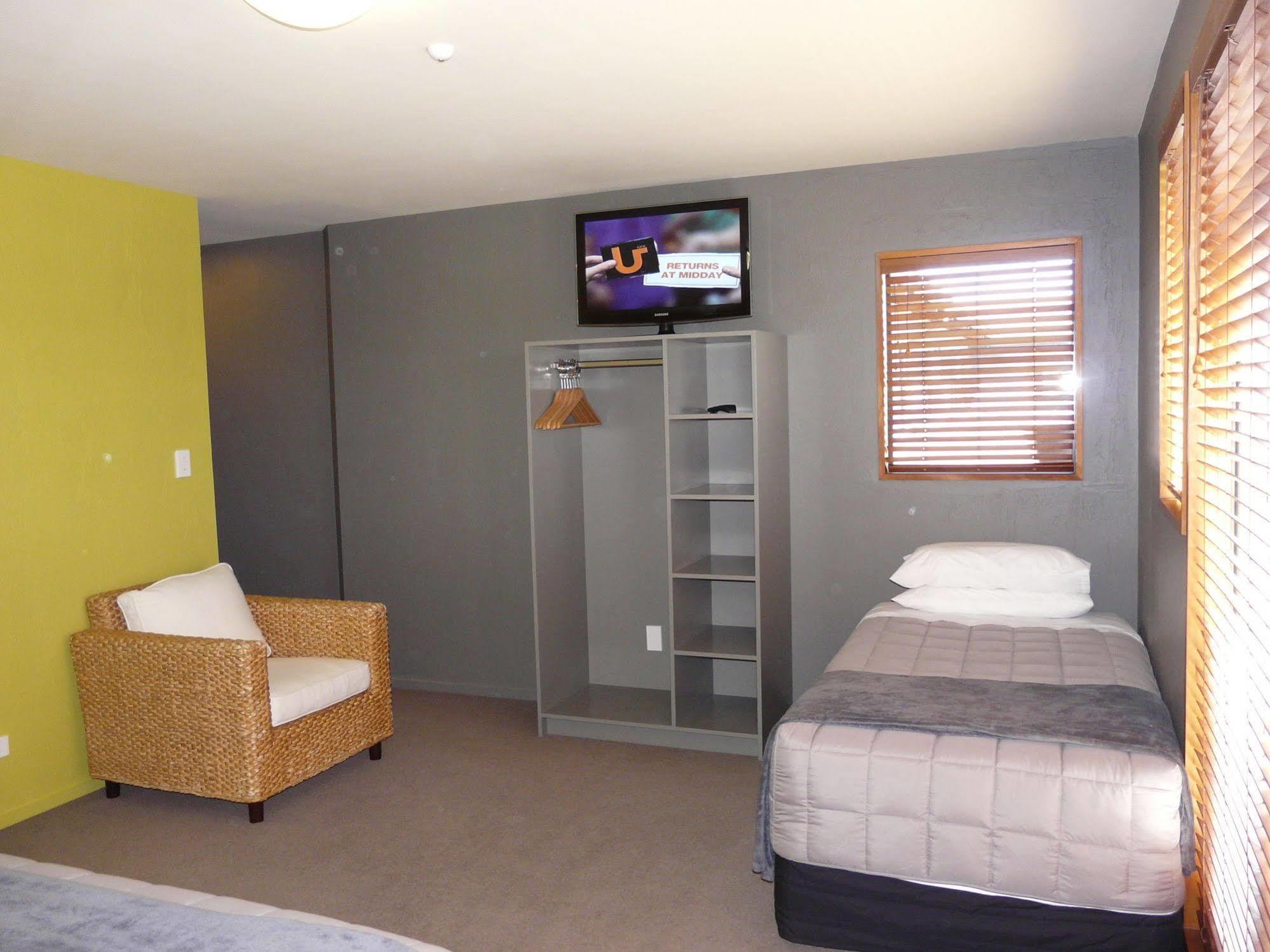 Ski Time Lodge Methven Exterior photo